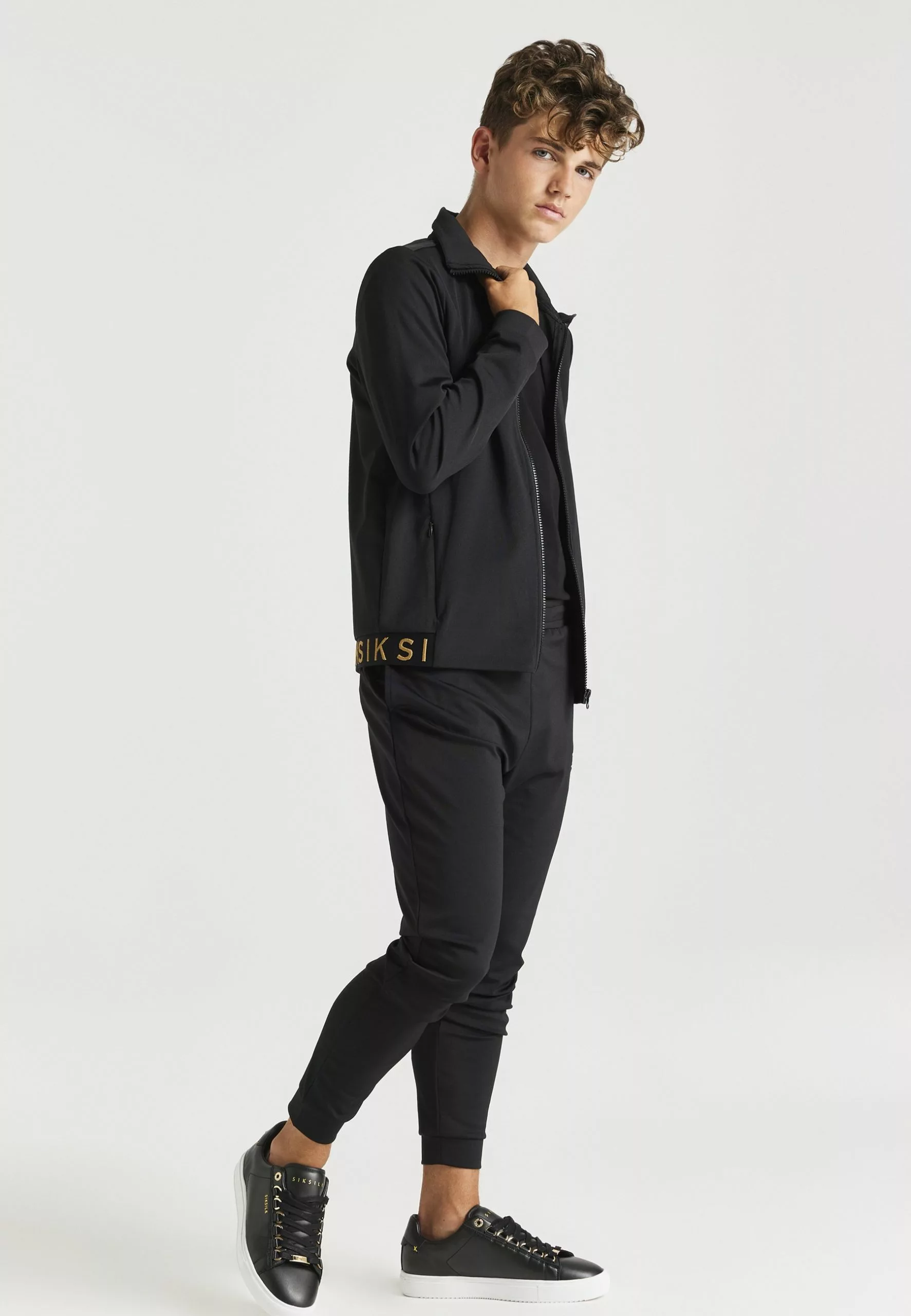 SikSilk Taped Funnel Neck Zip Through - Sweater Met Rits - Black 6 SikSilk Taped Funnel Neck Zip Through - Sweater Met Rits - Black - Afbeelding 4