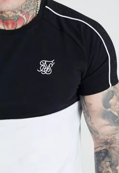 SikSilk Taped Blocked - T-Shirt Basic - Black,White 10 SikSilk Taped Blocked - T-Shirt Basic - Black,White -Outlet SikSilk Winkel 4ba4292070394694b82f11b638c870fa