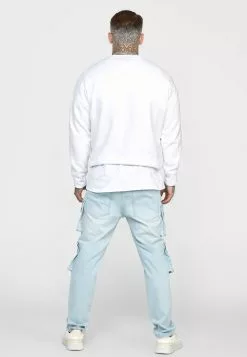 SikSilk Crest Embroidery- Sweater - White 10 SikSilk Crest Embroidery- Sweater - White -Outlet SikSilk Winkel 5552336a2b064421a0f8a0892365b27c