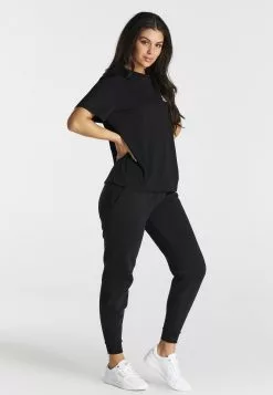 SikSilk T-Shirt Basic - Black 10 SikSilk T-Shirt Basic - Black -Outlet SikSilk Winkel 65322bbfd7d0419391fe0d20c57aa2b3