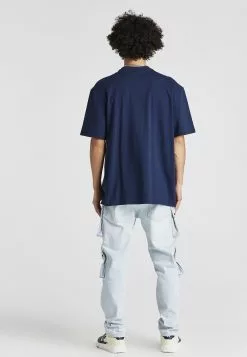 SikSilk Oversized Chain - T-Shirt Print - Navy -Outlet SikSilk Winkel 66aafd6bd0ec4d69a83613a03a2a1a39