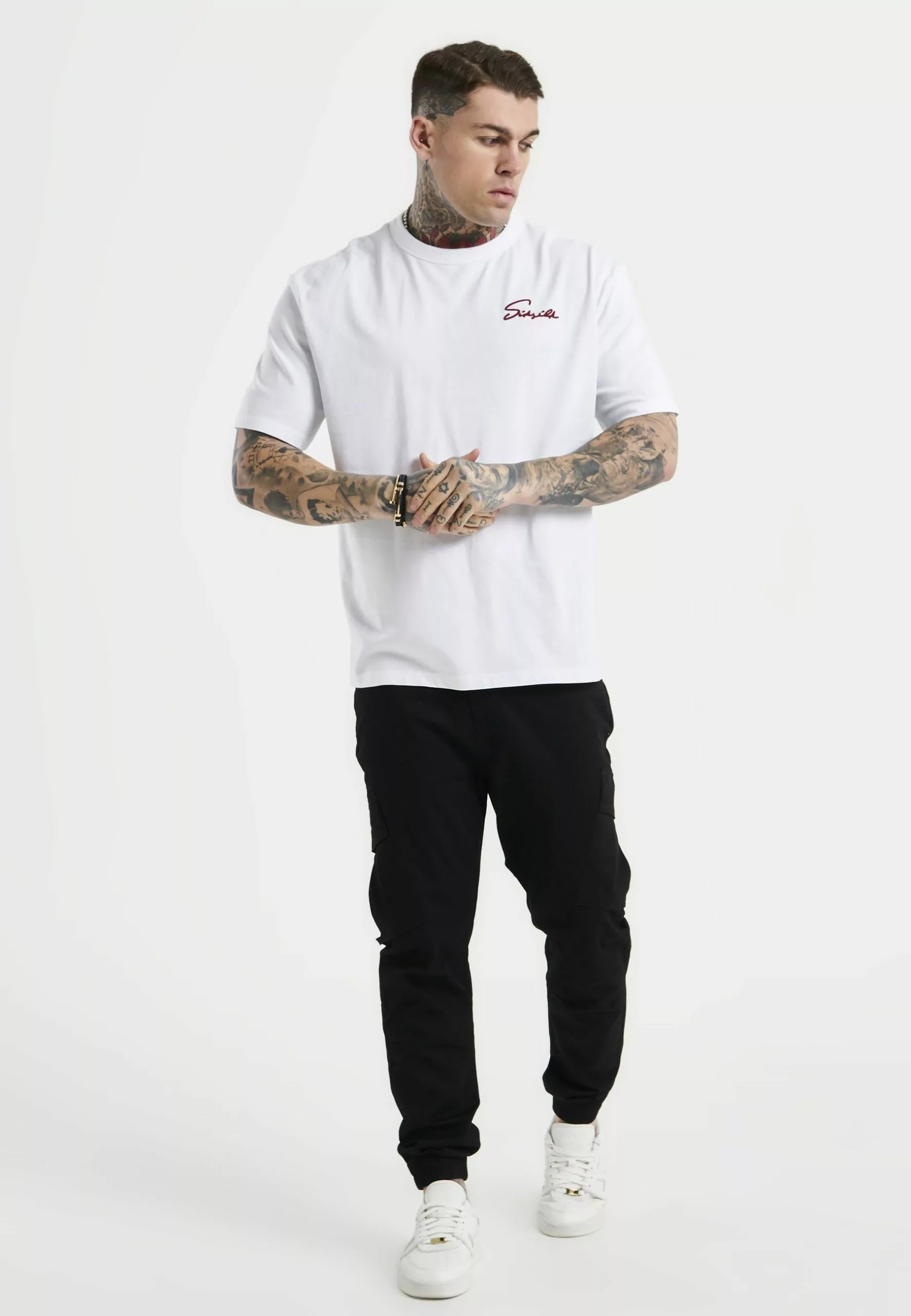 SikSilk Script Embroidery - T-Shirt Print - White 4 SikSilk Script Embroidery - T-Shirt Print - White - Afbeelding 2