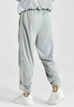 SikSilk Retro Tape Cuffed Track Pants - Trainingsbroek - Grey 10 SikSilk Retro Tape Cuffed Track Pants - Trainingsbroek - Grey -Outlet SikSilk Winkel 798ffc3758b34de98757968ba98f5a33