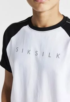 SikSilk Technical Raglan - T-Shirt Print - White,Black -Outlet SikSilk Winkel 7f969dfa82374ec39825b619cb058a36