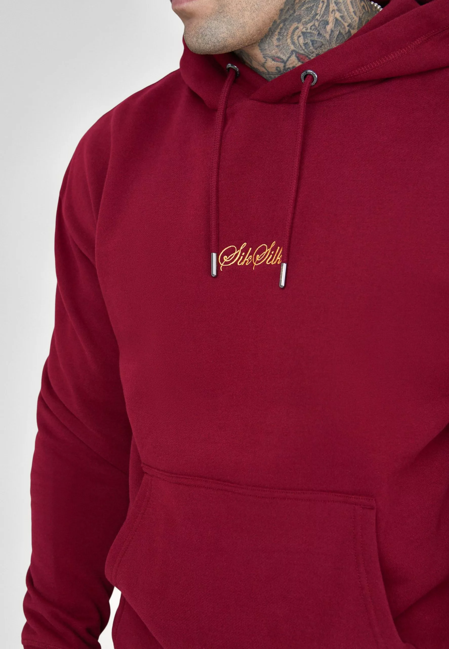 SikSilk Embossed Logo Relaxed Fit Hoodie - Hoodie - Burgundy 8 SikSilk Embossed Logo Relaxed Fit Hoodie - Hoodie - Burgundy - Afbeelding 6