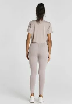 SikSilk Exhibit Cropped- T-Shirt Basic - Pink -Outlet SikSilk Winkel a3dfb111f5b048329305b5a51b912e12