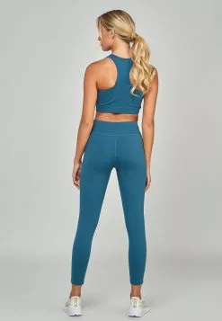 SikSilk Sports Performance Crop - Top - Teal -Outlet SikSilk Winkel a58e0db2ae7c47b59994fba01b6db3bd