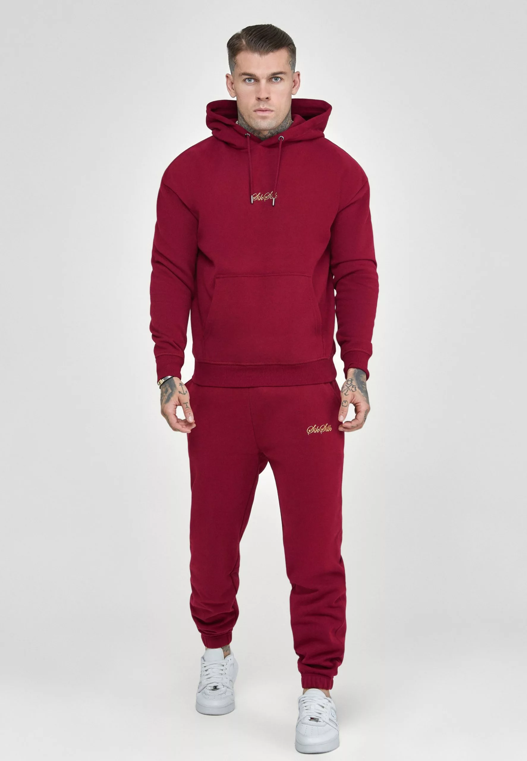 SikSilk Embossed Logo Relaxed Fit Hoodie - Hoodie - Burgundy 6 SikSilk Embossed Logo Relaxed Fit Hoodie - Hoodie - Burgundy - Afbeelding 4