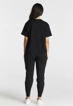 SikSilk T-Shirt Basic - Black 9 SikSilk T-Shirt Basic - Black -Outlet SikSilk Winkel c0a610904eaa49af9708764646d2b22c