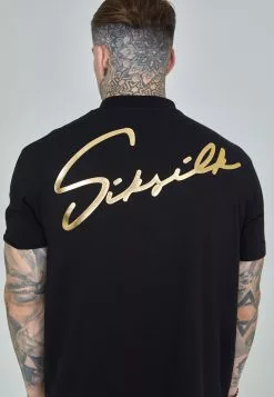 SikSilk Script- T-Shirt Print - Black 9 SikSilk Script- T-Shirt Print - Black -Outlet SikSilk Winkel c69cc684651846a389fb0fd28664ed61