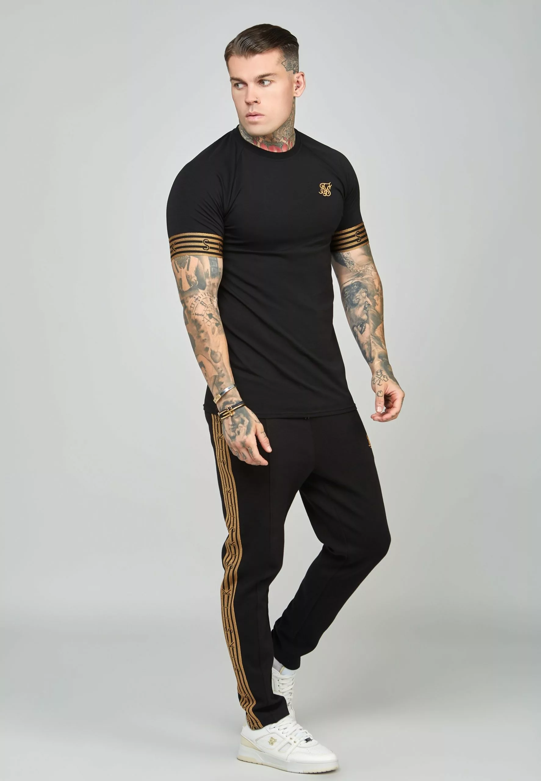 SikSilk Elastic Cuffed- T-Shirt Print - Black 3 SikSilk Elastic Cuffed- T-Shirt Print - Black - Afbeelding 2